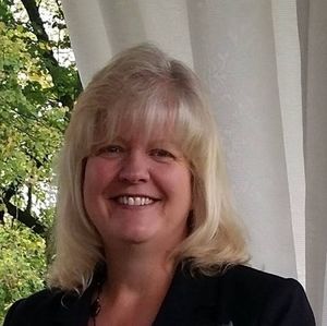 Meet your Posher, Konnie